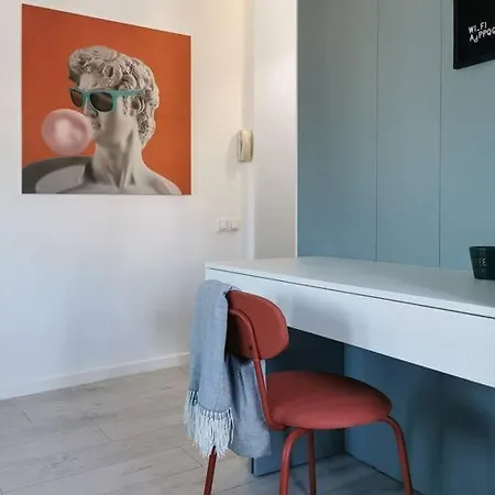 Pop Stylish - Center